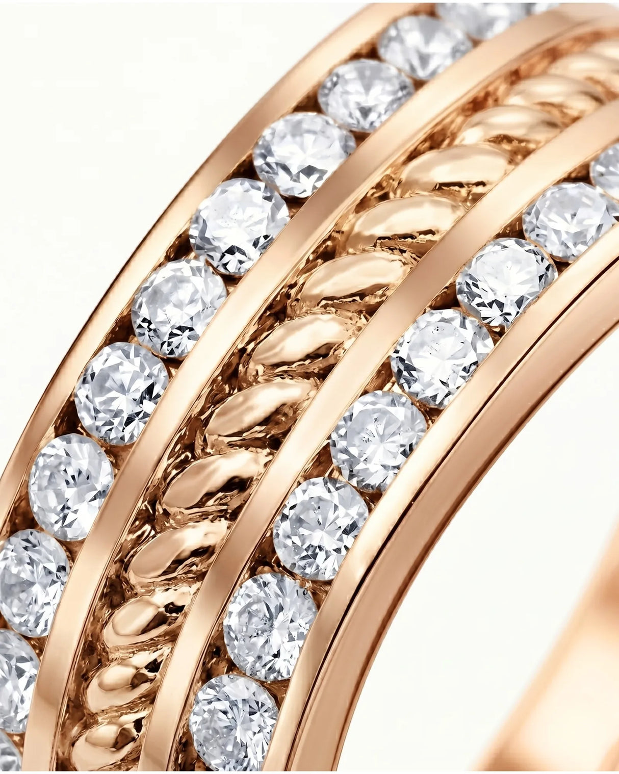 Rope design diamond ring with dual round diamond rows in 18K rose gold | SARATTI
