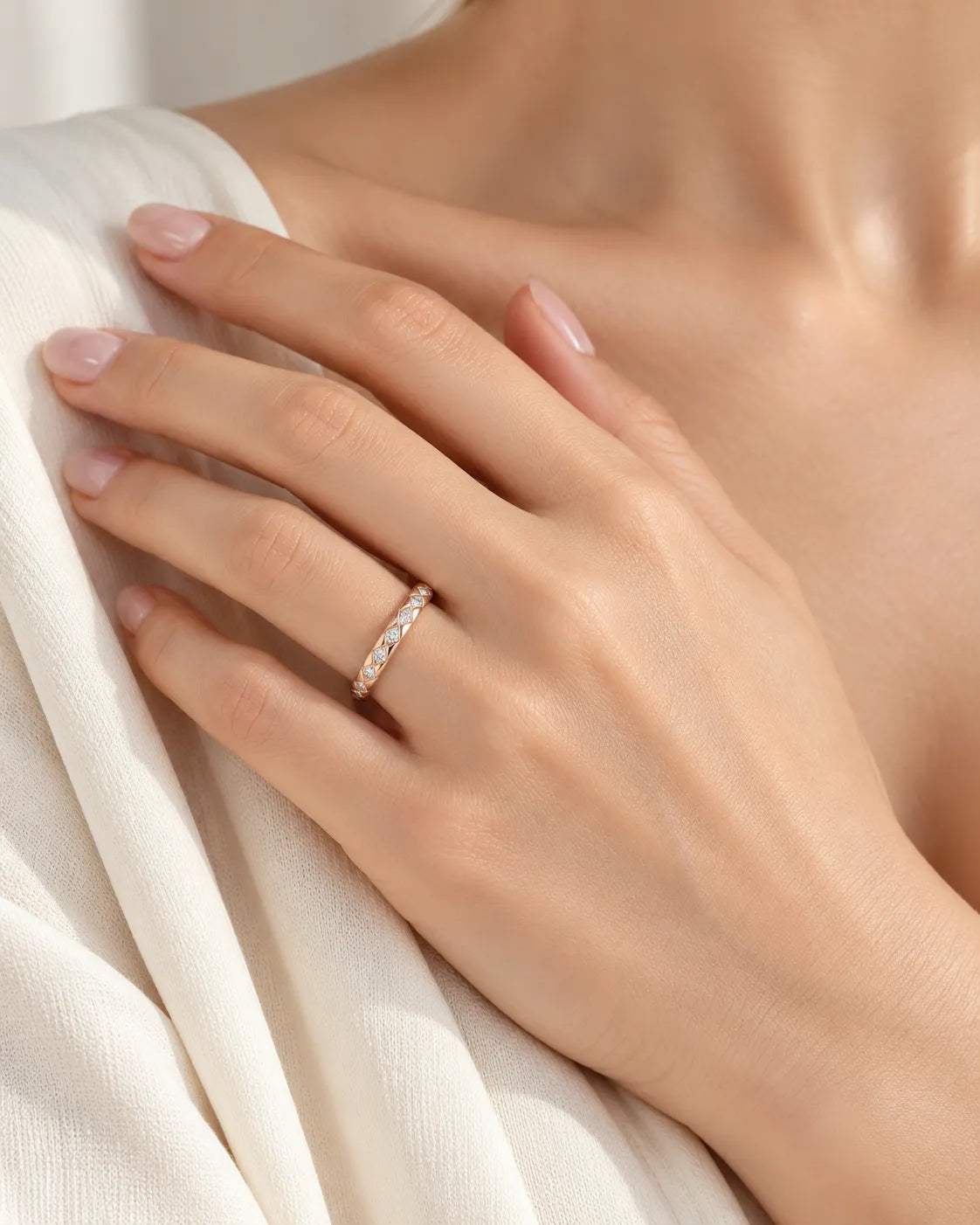 Hot Cross diamond-encrusted wedding band in rose gold | SARATTI