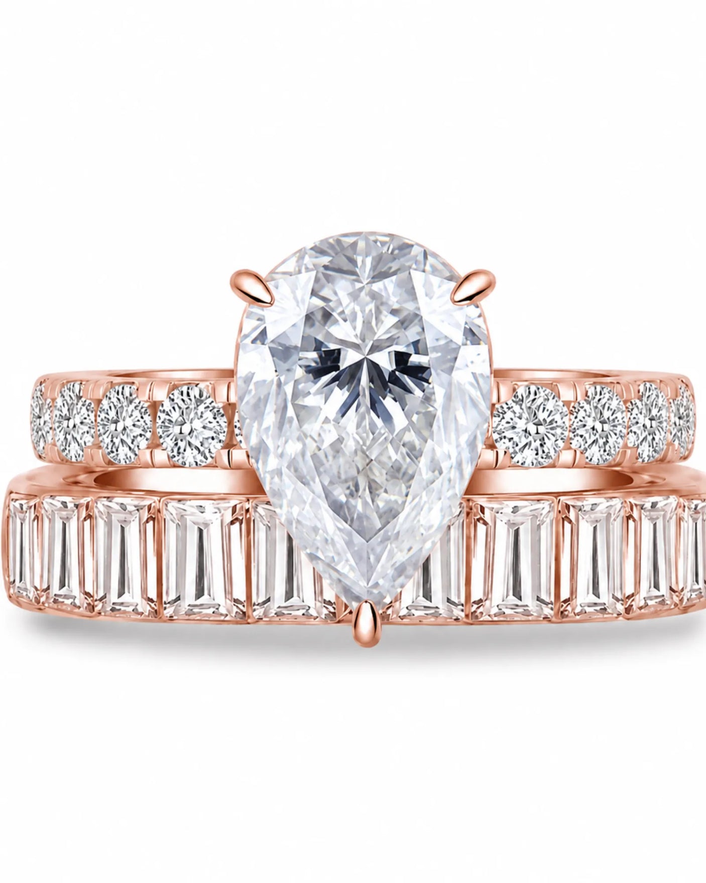 Rose gold pear shaped moissanite ring for a romantic and refined engagement look | SARATTI