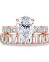 Rose gold pear shaped moissanite ring for a romantic and refined engagement look | SARATTI