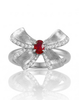 Rouge Ribbon Pigeon Blood Red Natural Ruby Ring in Platinum | SARATTI