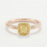 18k Rose Gold on a Grey background | SARATTI