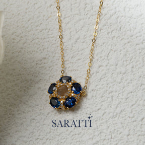 Close up shot of the Etoile Zafiro Blue Sapphire Pendant | Saratti Fine Jewelry 