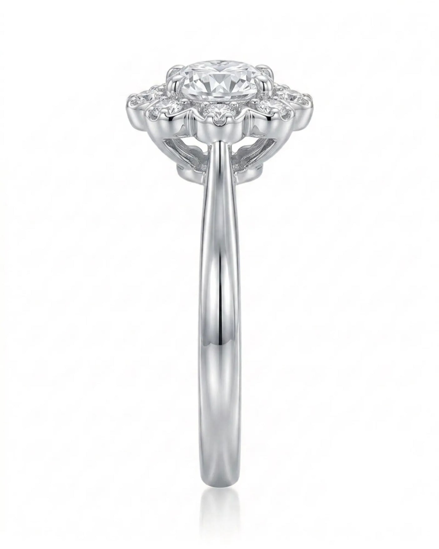 Celine – Natural Round Diamond Halo Engagement Ring