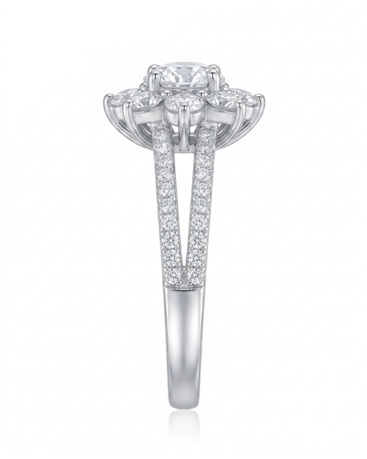 Gail – Fortune Compass II Natural Round Diamond Star Halo Engagement Ring