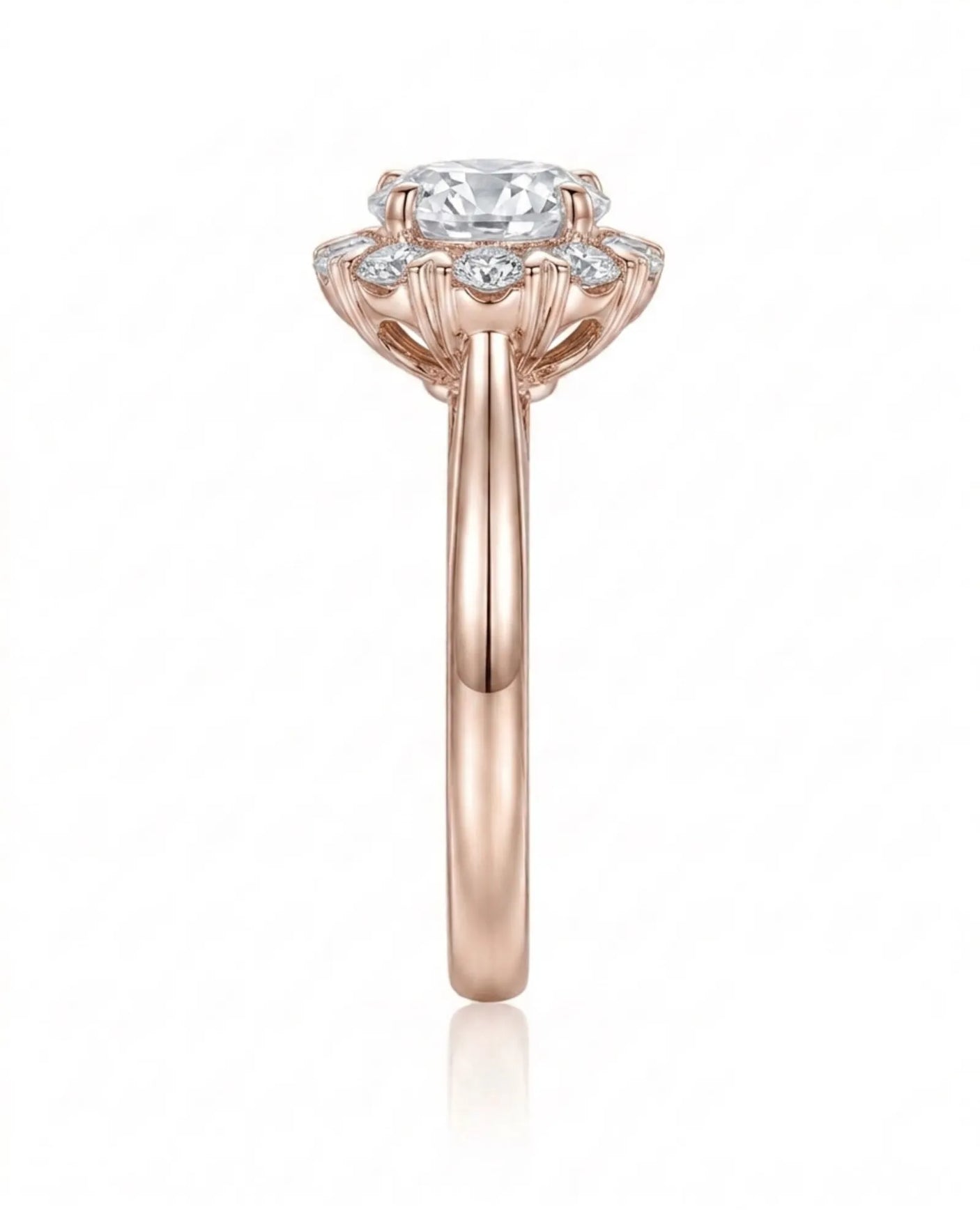 Sadi – Celestial Glow Natural Round Diamond Star Halo Ring