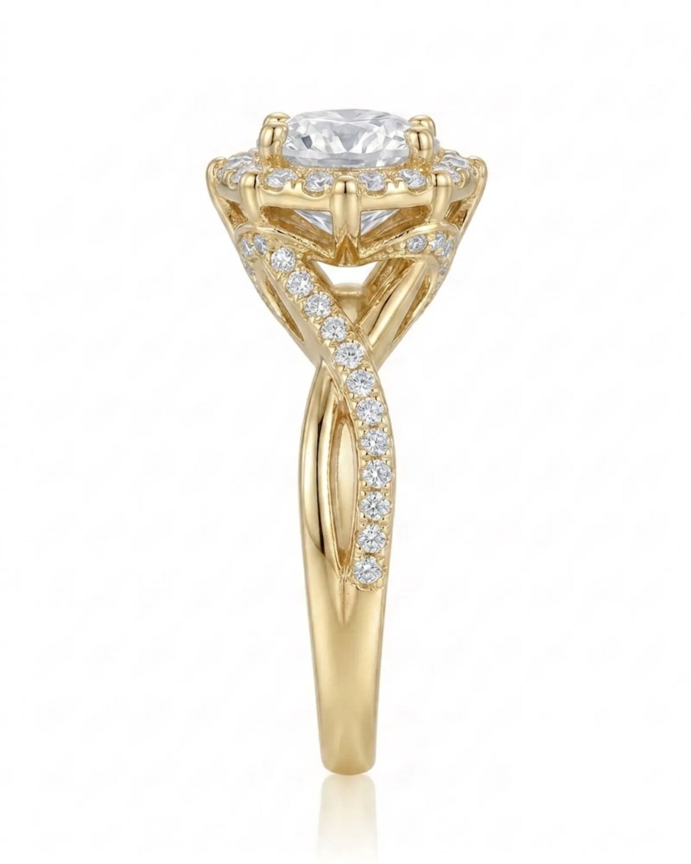 Julisa – Classic Chant Natural Round Diamond Halo Engagement Ring