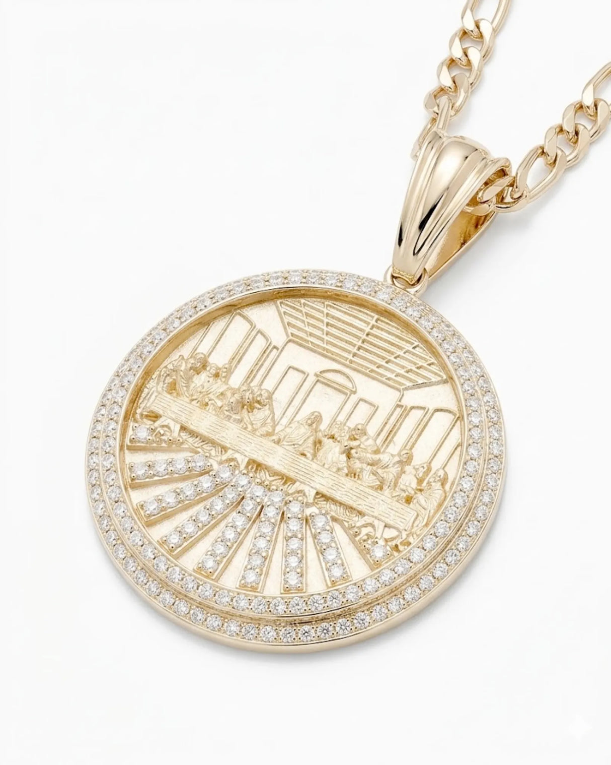 Sacred Last Supper pendant in 18K Yellow Gold with engraved detail and natural diamonds | SARATTI