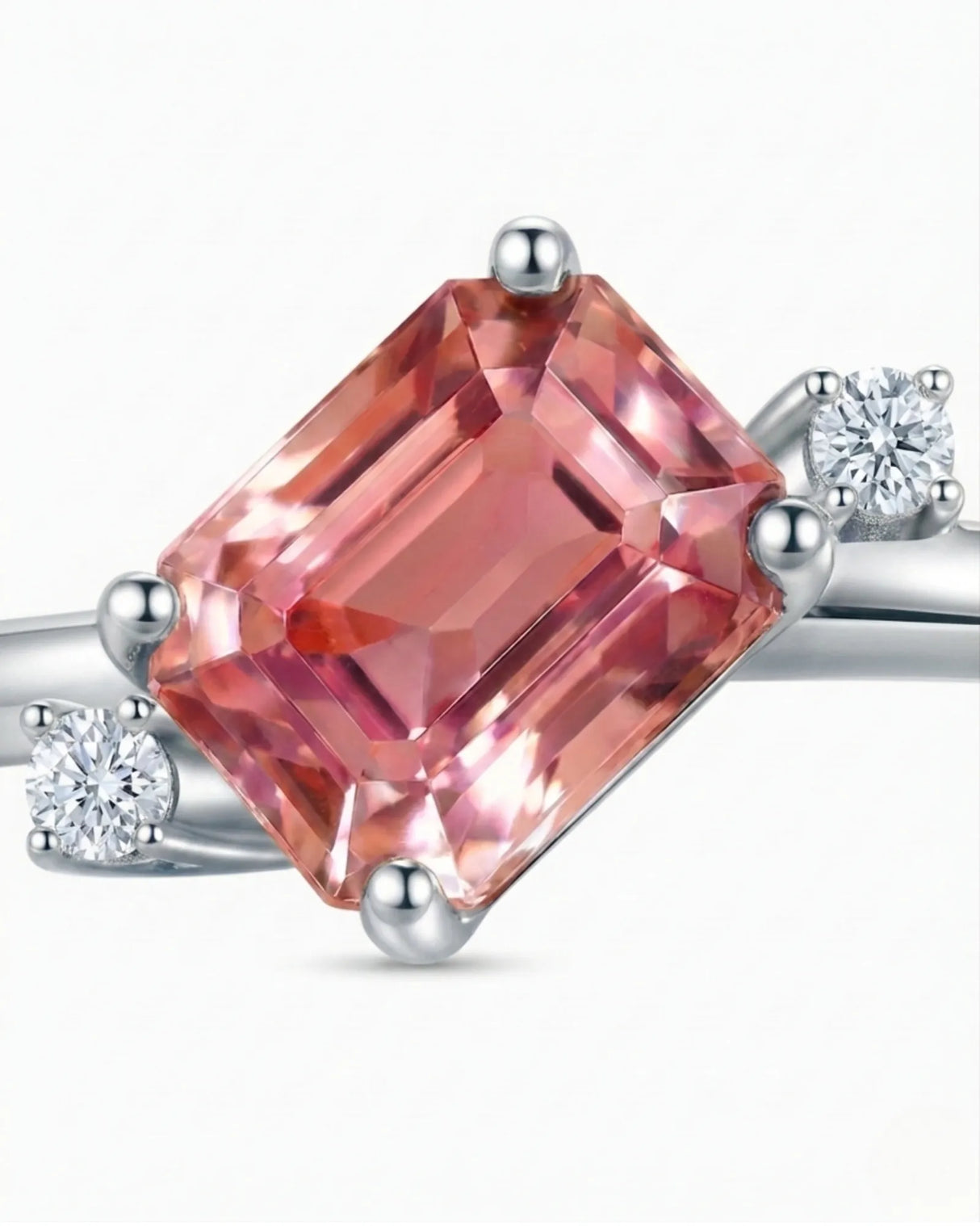 Sakura Trilogy tourmaline and diamond ring in 18K white gold | SARATTI
