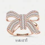 18K Rose gold for baguette diamond engagment ring on grey background | SARATTI