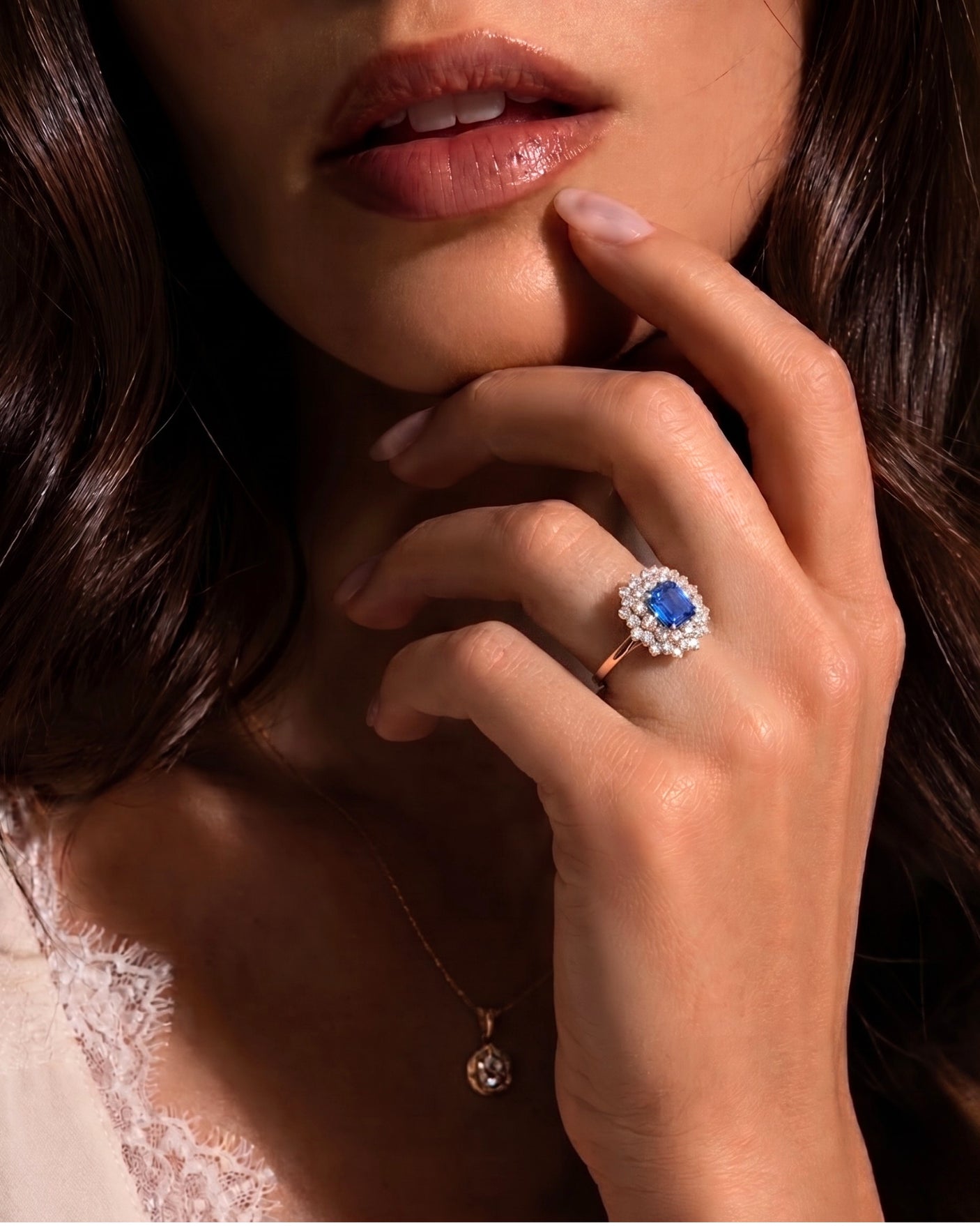 Sapphire and diamond anniversary ring with regal floral design in 18K rose gold | SARATTI