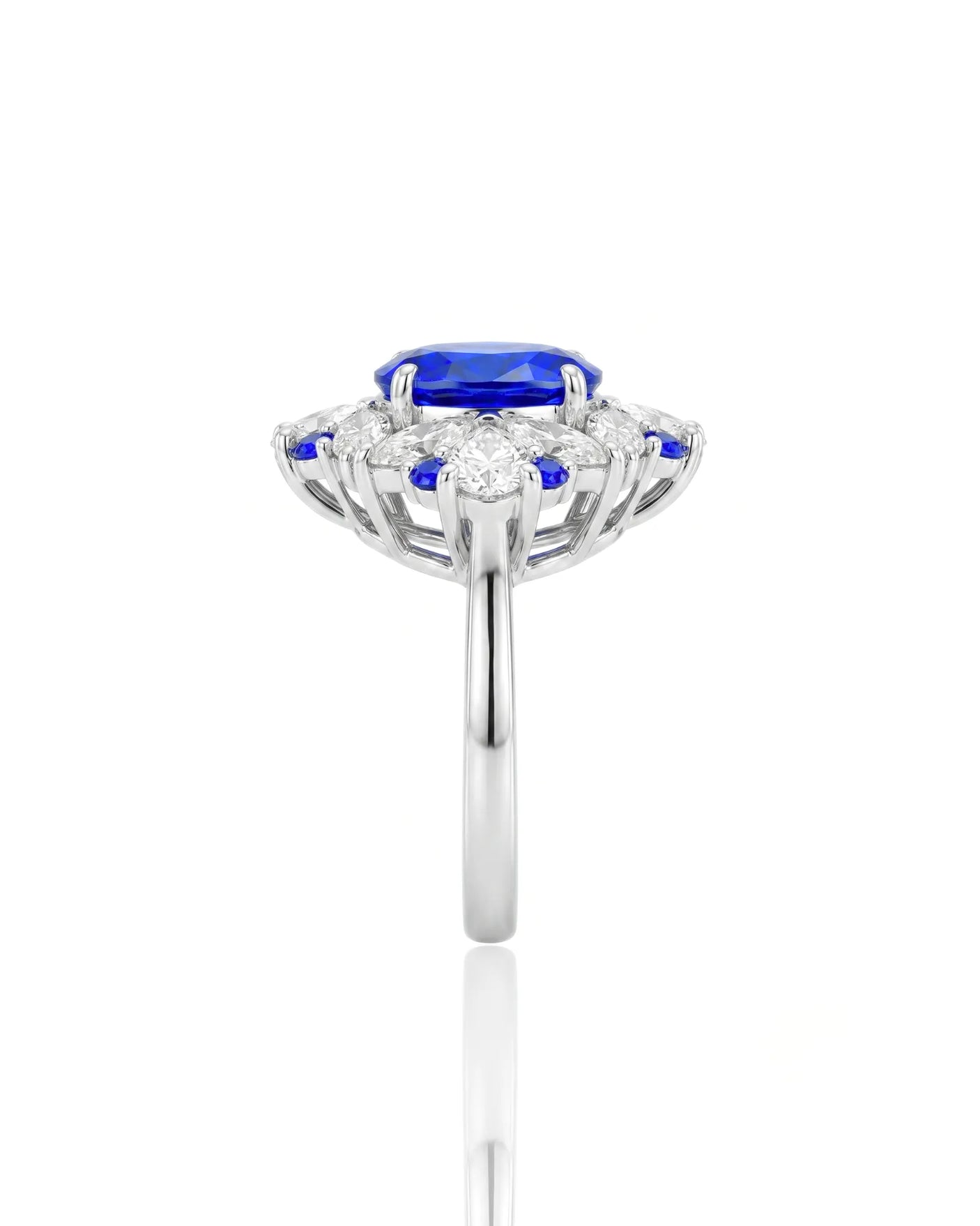 Sapphire and diamond collector cocktail ring with floral design in platinum | SARATTI