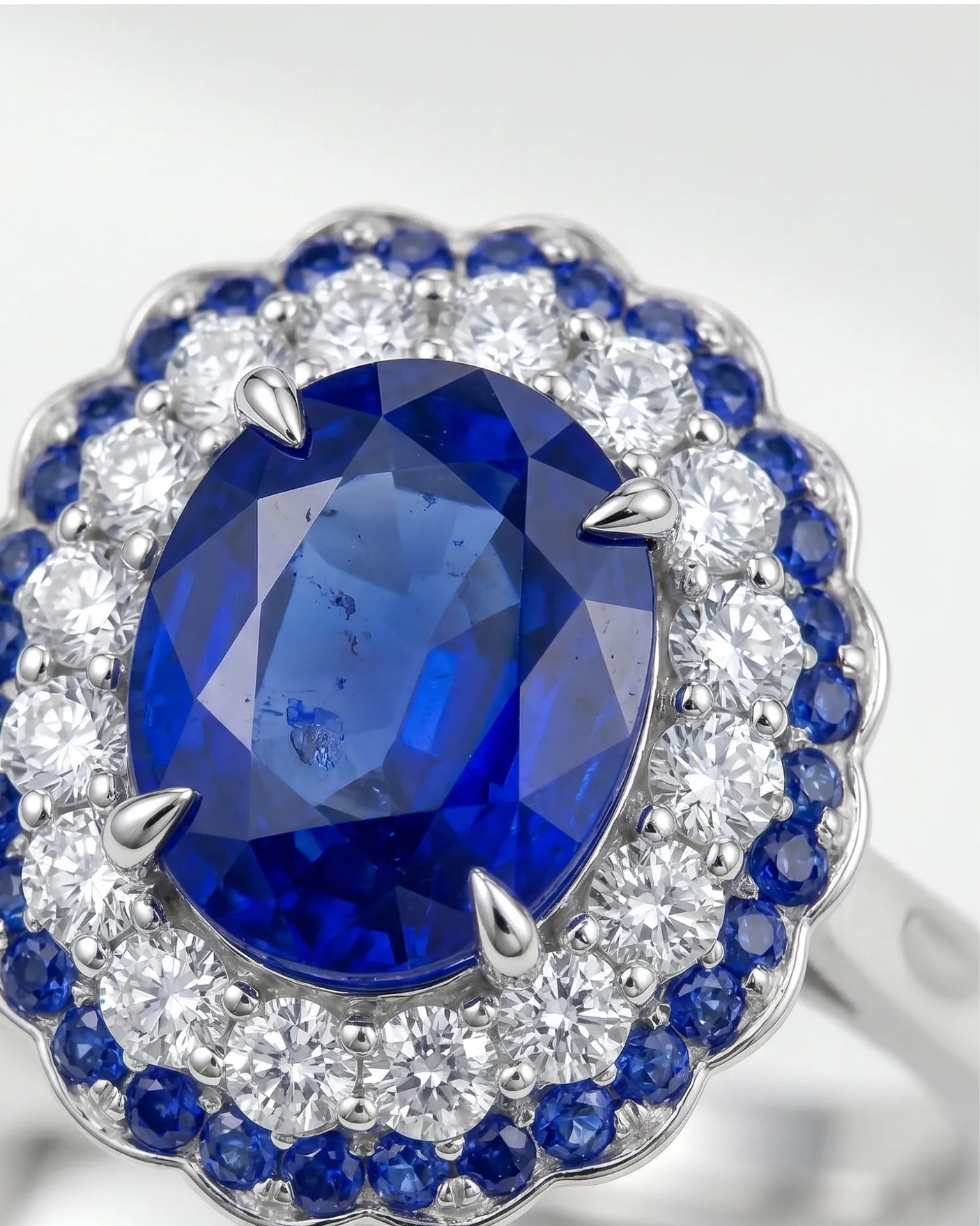 Sapphire and diamond engagement ring with double halo design in platinum - SARATTI
