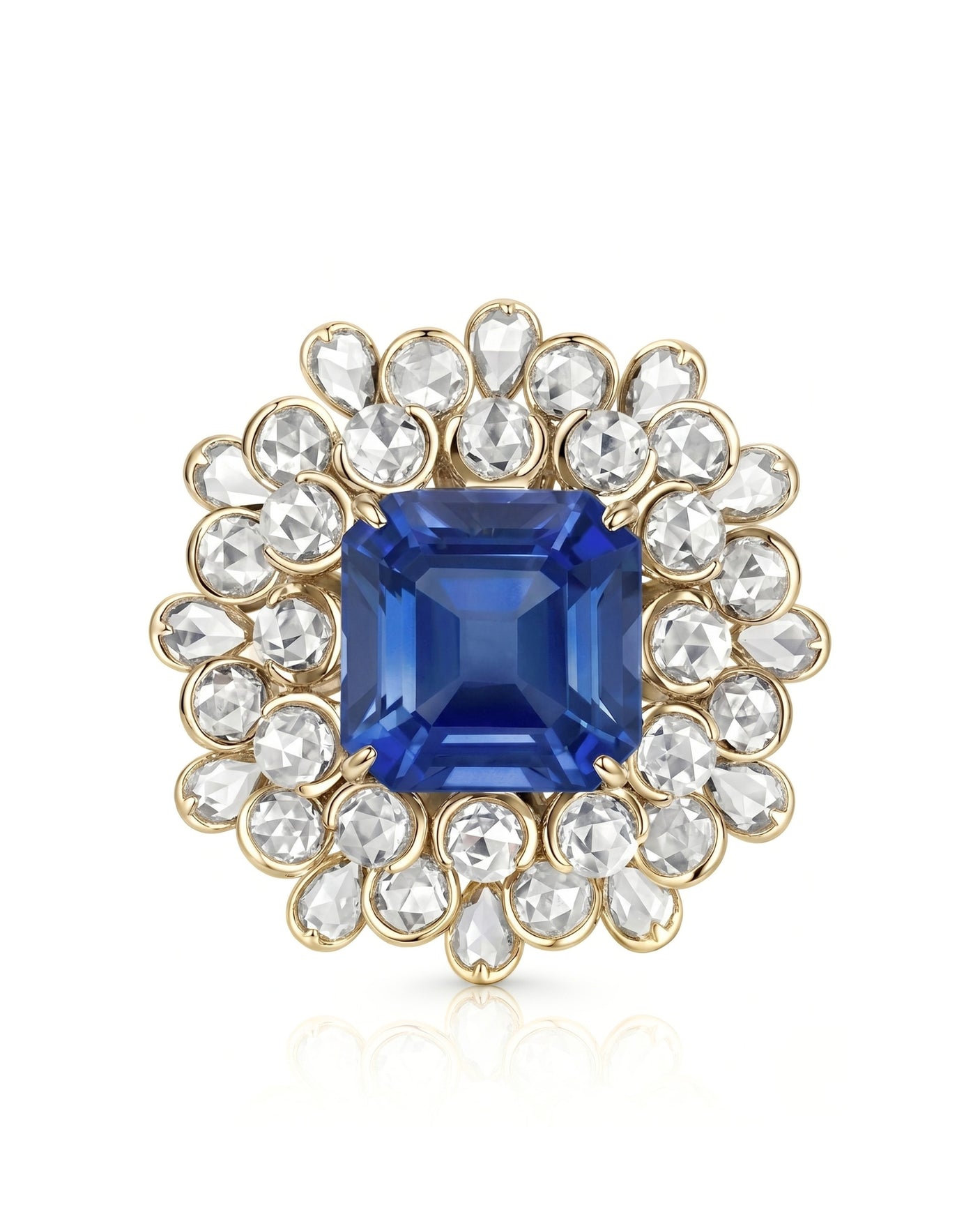 Sapphire and diamond gift ring with regal floral design in 18K yellow gold | SARATTI