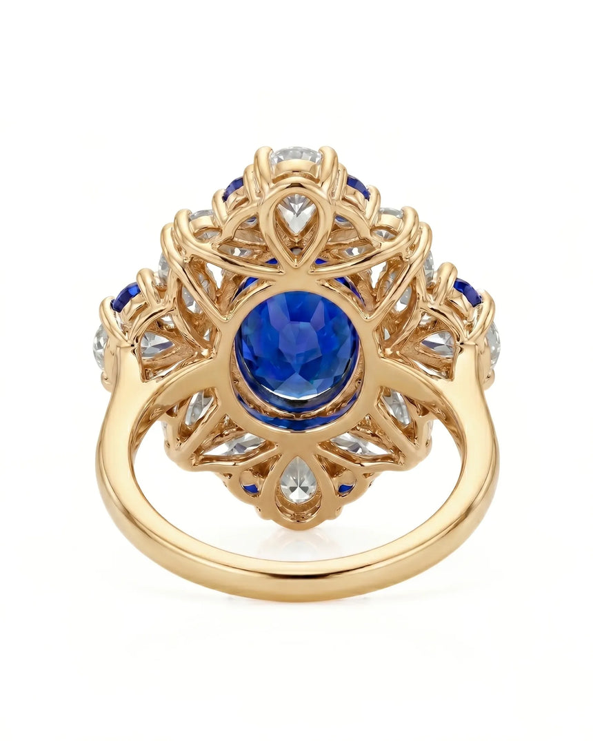 Sapphire and diamond statement ring for collectors in 18K yellow gold | SARATTI