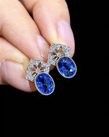 Sapphire diamond stud earrings in 18K gold | SARATTI