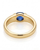 Sapphire ring for everyday wear with sleek bezel setting in yellow gold - SARATTI