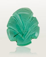 Semi-transparent Emerald leaf showing jardin inclusions and internal fissures | SARATTI