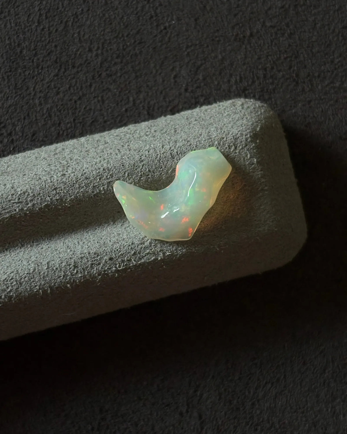 Side angle of natural White Opal with organic freeform outline | SARATTI