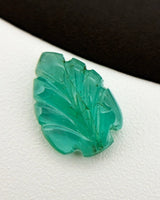 Side profile of Natural Emerald leaf showing sculpted relief depth | SARATTI