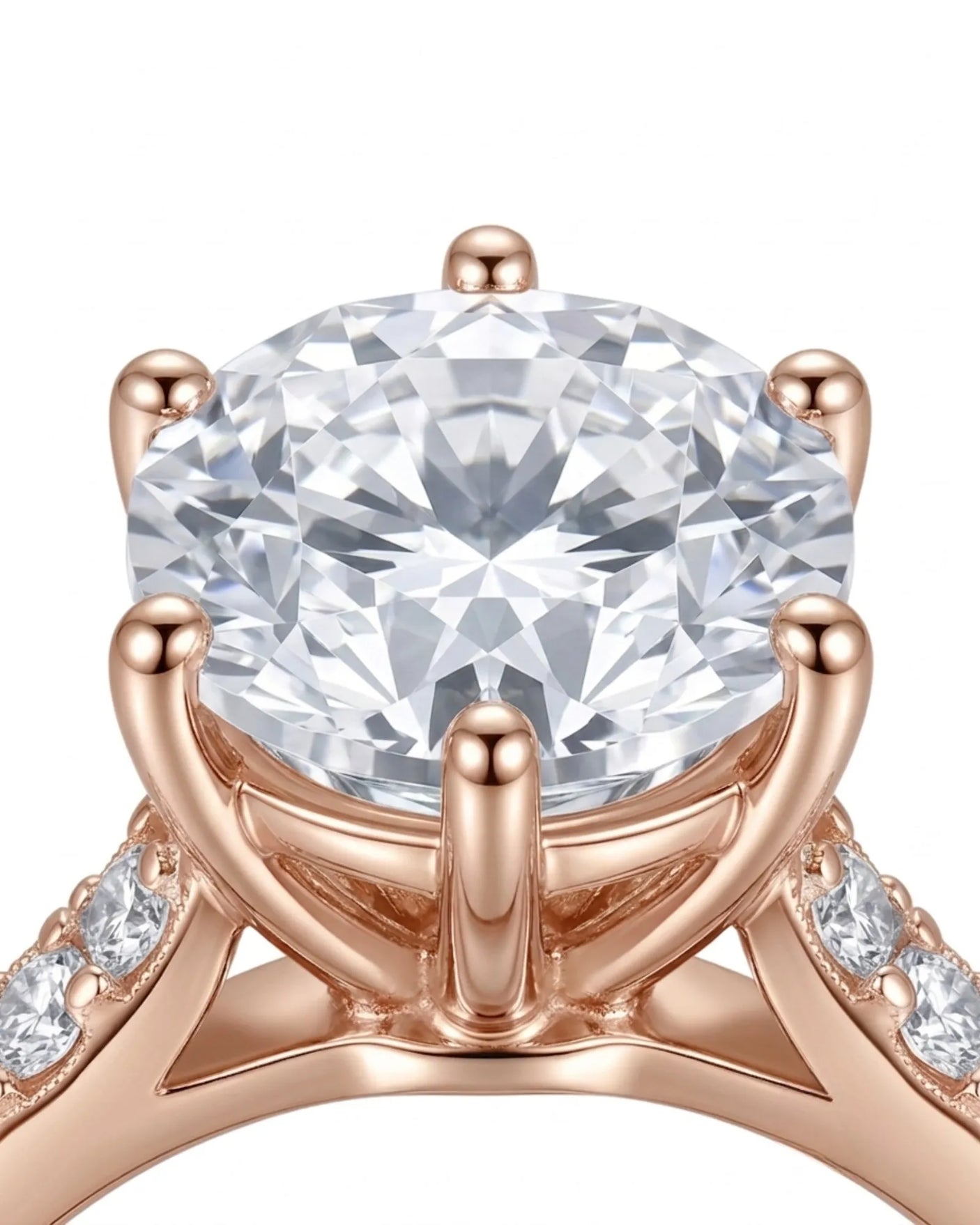 Six-prong round diamond ring with sculpted cathedral shoulders and pavé 18K rose gold band | SARATTI