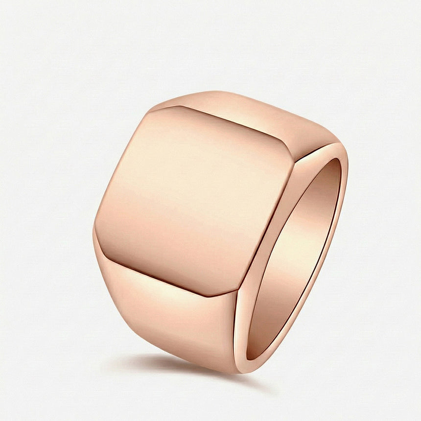 Sovereign signet ring for men 18k rose gold square minimalist signet | SARATTI