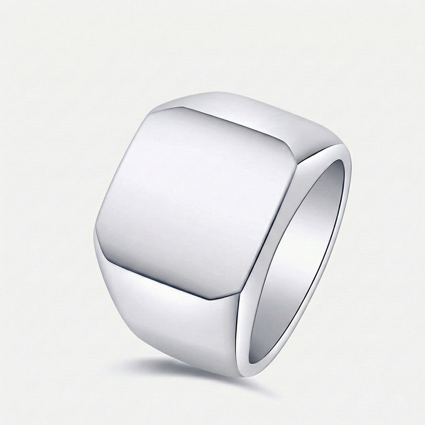 Sovereign signet ring for men 18k white gold square minimalist signet | SARATTI