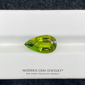 Exquisite Green Tourmaline | Pear Cut | 4.18 Carat | Modern Gem Jewelry | Saratti