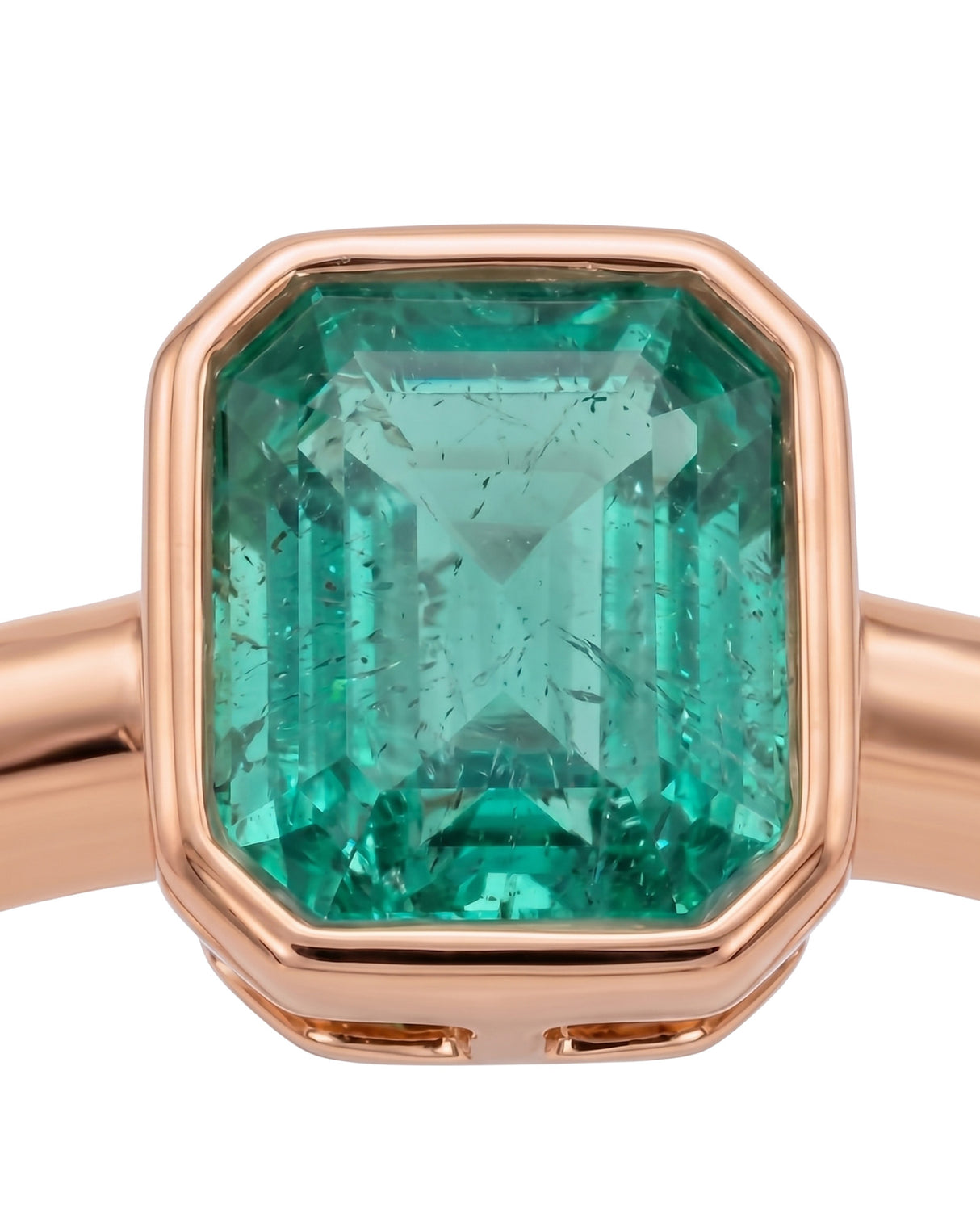 Square natural emerald solitaire ring in 18K Rose Gold | SARATTI
