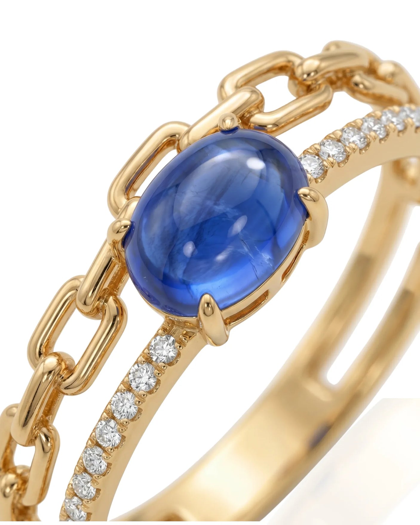 Stackable sapphire and diamond chain ring with oval cabochon in 18K yellow gold | SARATTI
