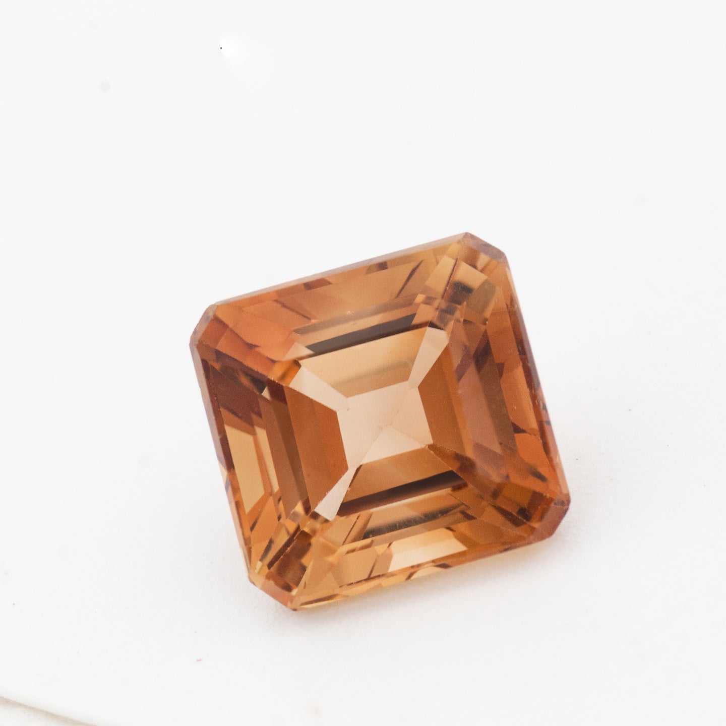 Step-cut Asscher champagne Imperial Topaz loose gem | SARATTI