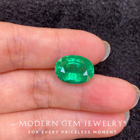 Exquisite Zambian Emerald | 8.75 Carats | Modern Gem Jewelry | Saratti
