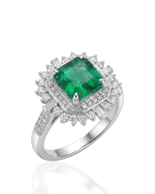 Sunburst natural emerald and diamond ring in 18K white gold | SARATTI