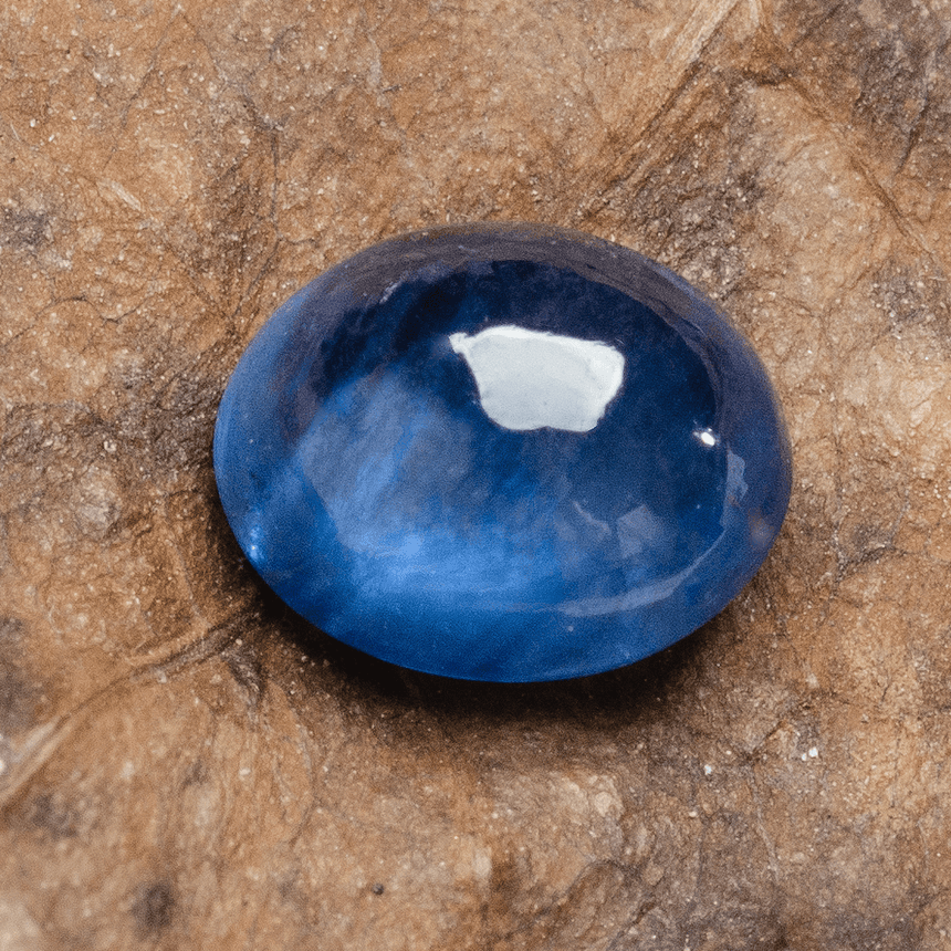 1 carats Natural Sapphire | Top View of Velvety Blue Sapphire Cab | SARATTI