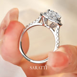 Gorgeous Diamond Engagment Ring with Unique Pave´ setting ins 18K White Gold | Saratti Jewelry