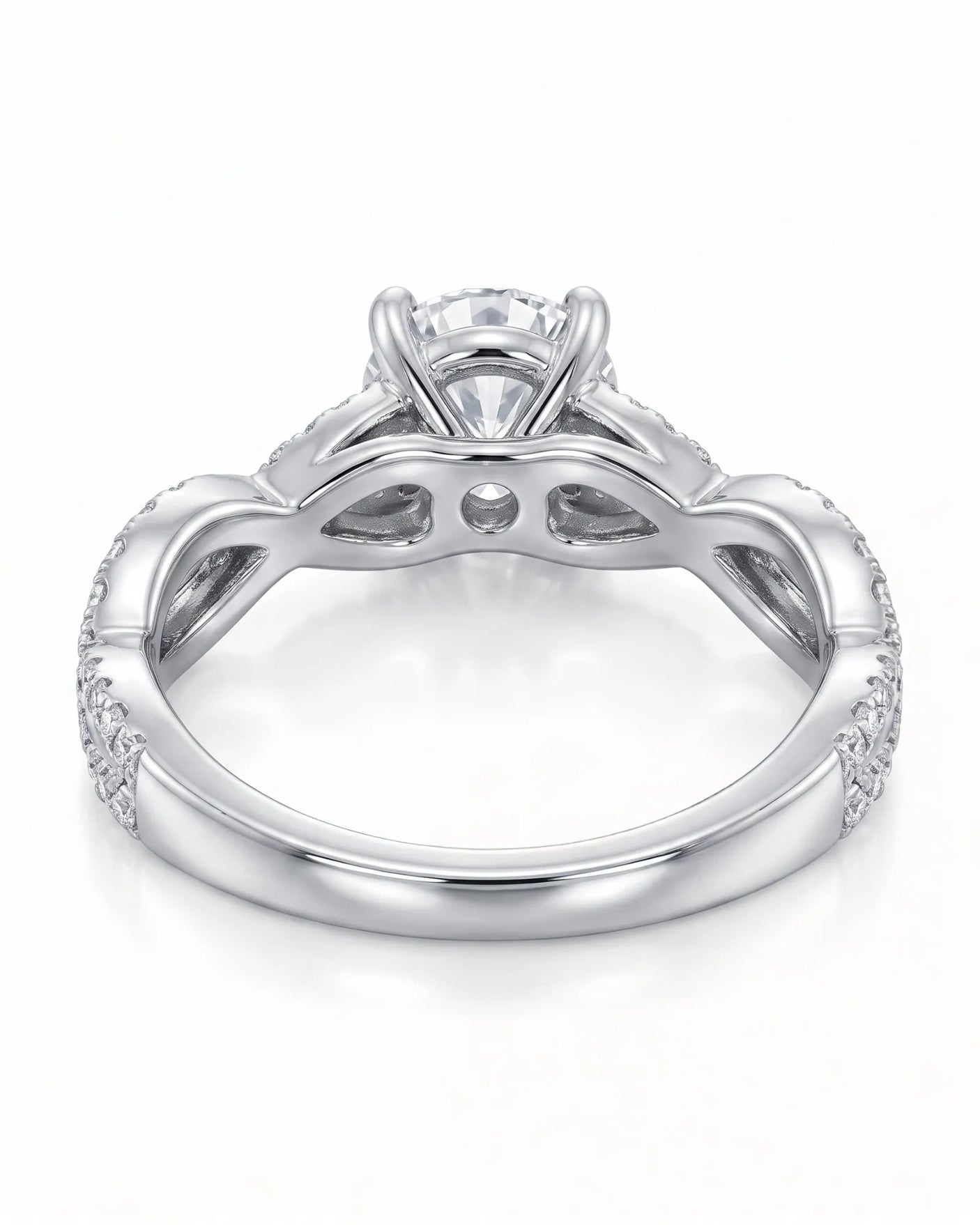 Donna – Natural Round Diamond Twisted-Shank Bridal Set