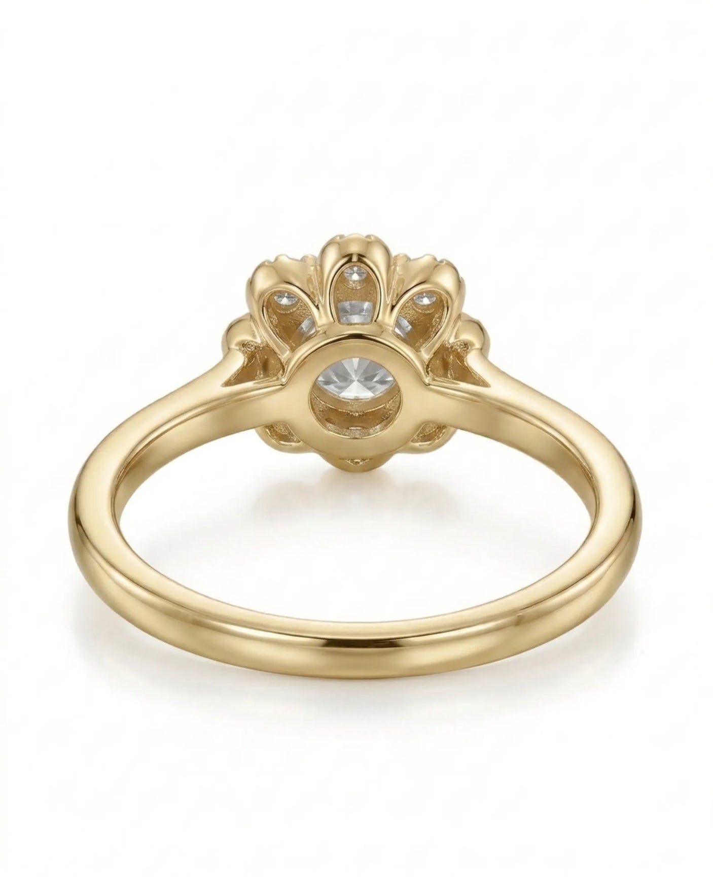 Celine – Natural Round Diamond Halo Engagement Ring