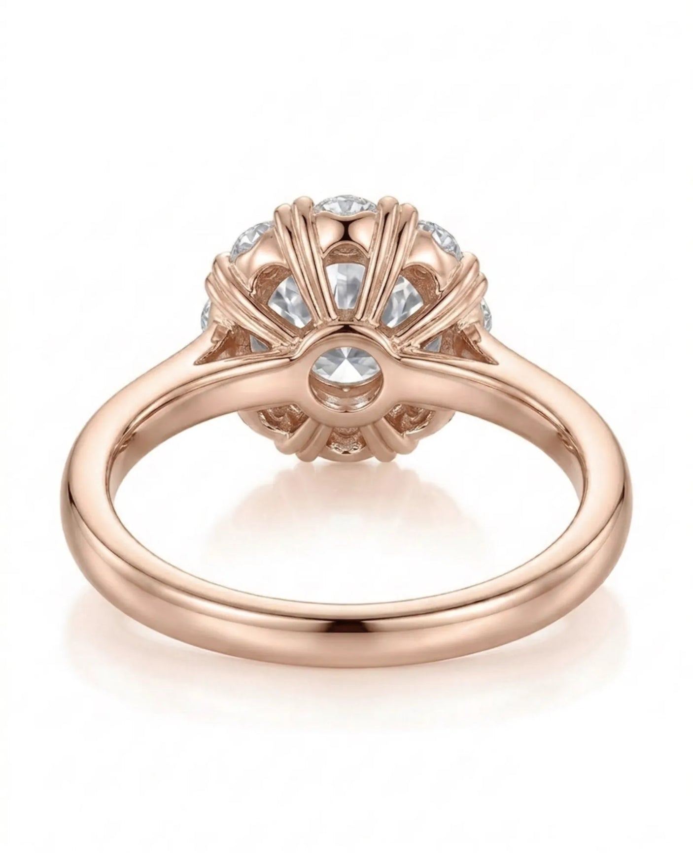 Sadi – Celestial Glow Natural Round Diamond Star Halo Ring