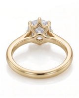 Becky – Natural Round Diamond Solitaire Ring