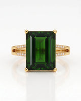 Vivid green emerald cut tourmaline ring with natural diamonds in 18K yellow gold | SARATTI