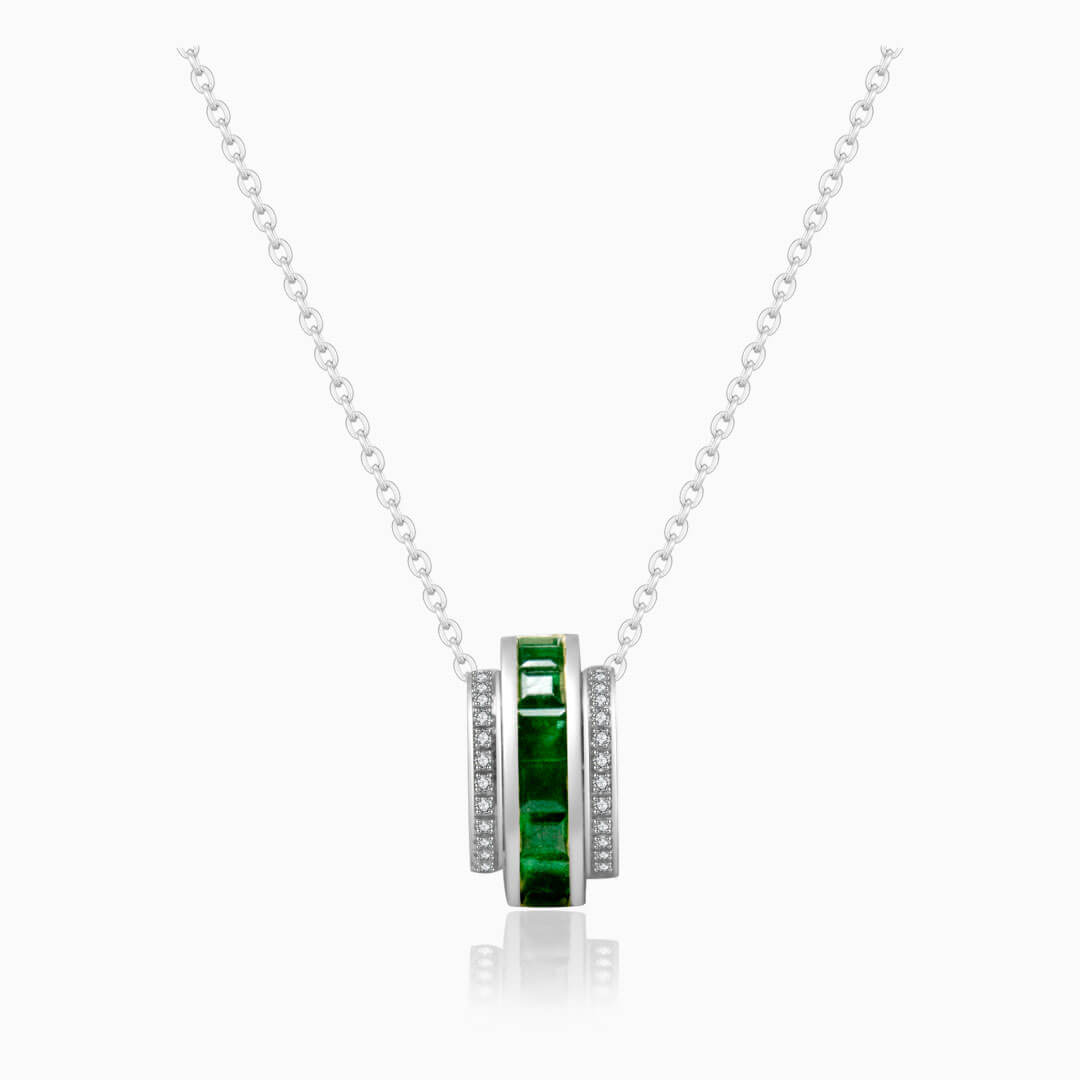 White Gold Roulette Verte Emerald Pendant Necklace | Saratti Fine Jewelry 