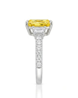 Yellow sapphire and diamond engagement ring with pavé band in 18K white gold | SARATTI