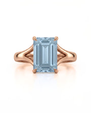 AERIA emerald cut Aquamarine split-shank solitaire ring setting in Rose Gold, front view | SARATTI