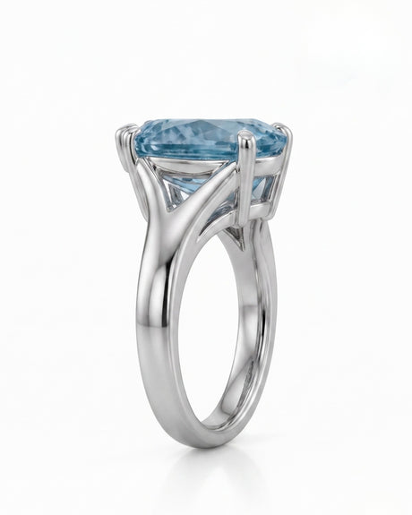AERIA pear cut Aquamarine split shank solitaire ring setting in White Gold, side profile | SARATTI