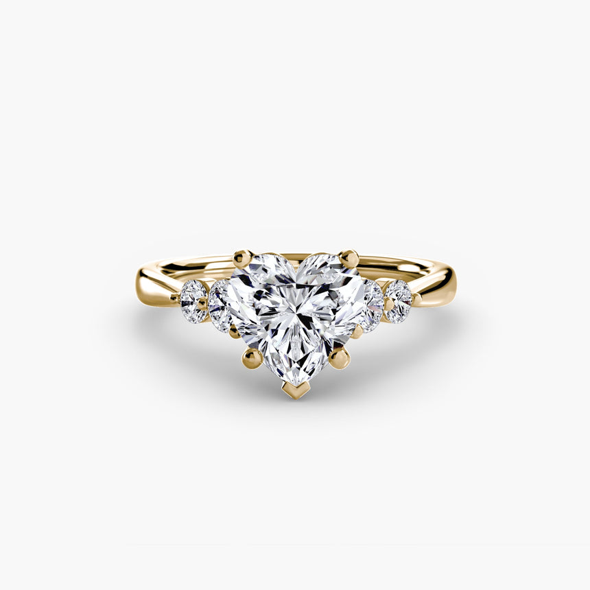 AMÉLIE Heart Cut Four-Stone Shoulder Solitaire Ring Setting in Yellow Gold | SARATTI