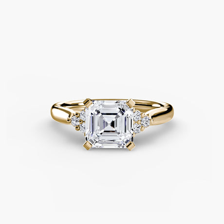 ASTRA II – Asscher Cut Six-Stone Shoulder Solitaire Ring Setting in Yellow Gold | SARATTI