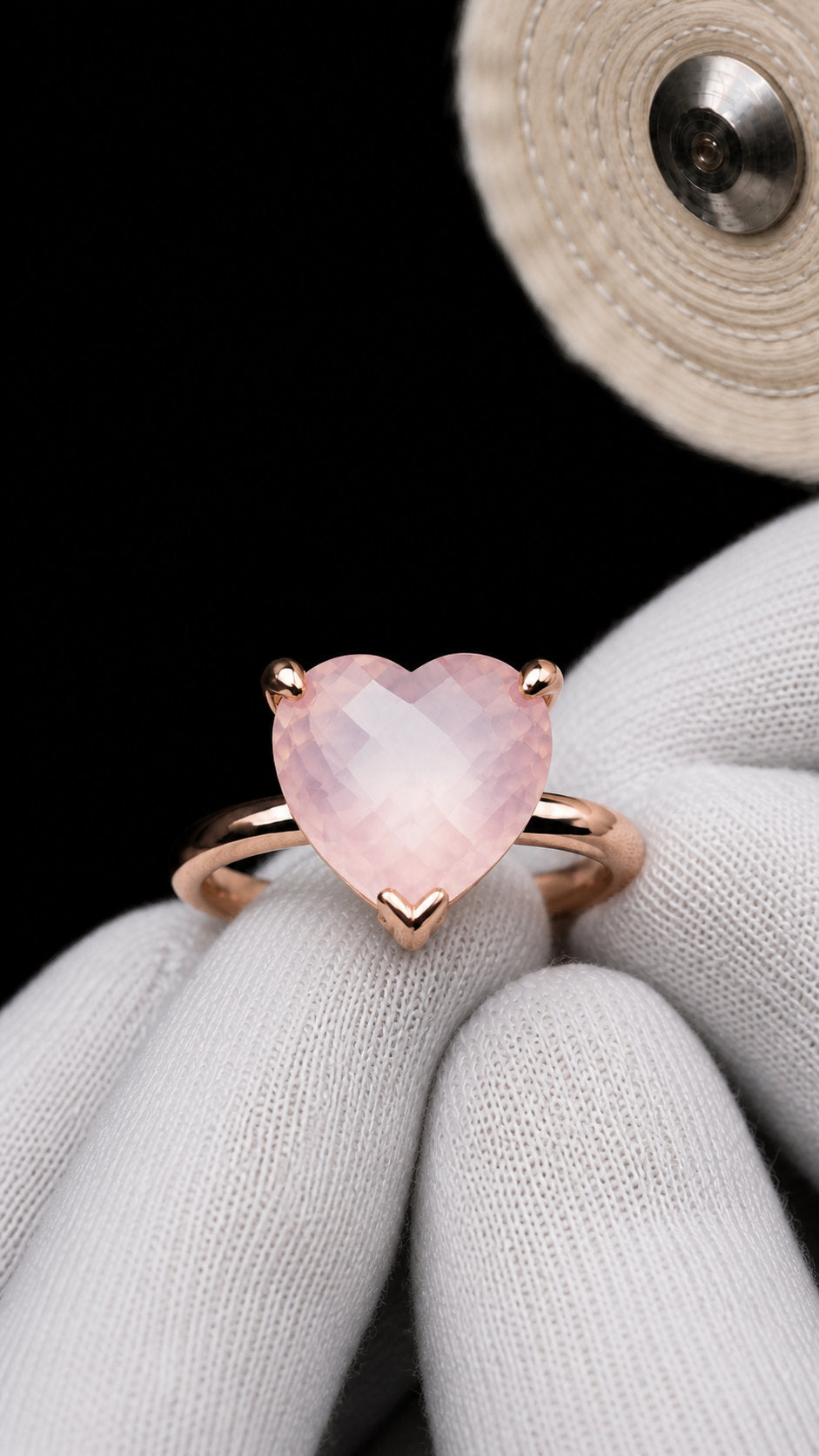 Rose quartz gemstone hand-set in fine jewellery at generous scale | SARATTI