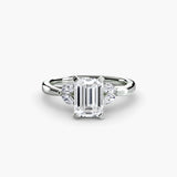 AURELIA Emerald Cut four-stone shoulder solitaire ring setting in White Gold | SARATTI