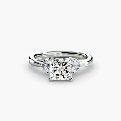 AURELIA – Princess Cut Four-Stone Shoulder Ring Setting in White Gold | SARATTI
