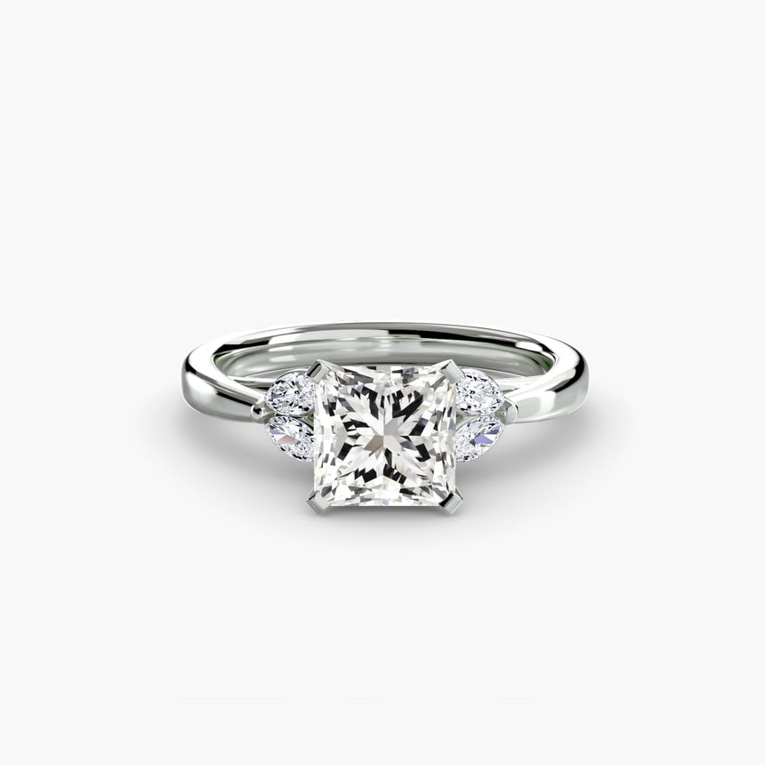 AURELIA – Princess Cut Four-Stone Shoulder Ring Setting in White Gold | SARATTI